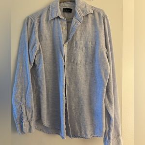 Men’s Gap Buttondown shirt size S